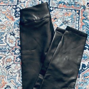 Abercrombie NWOT Vegan Leather Leggings